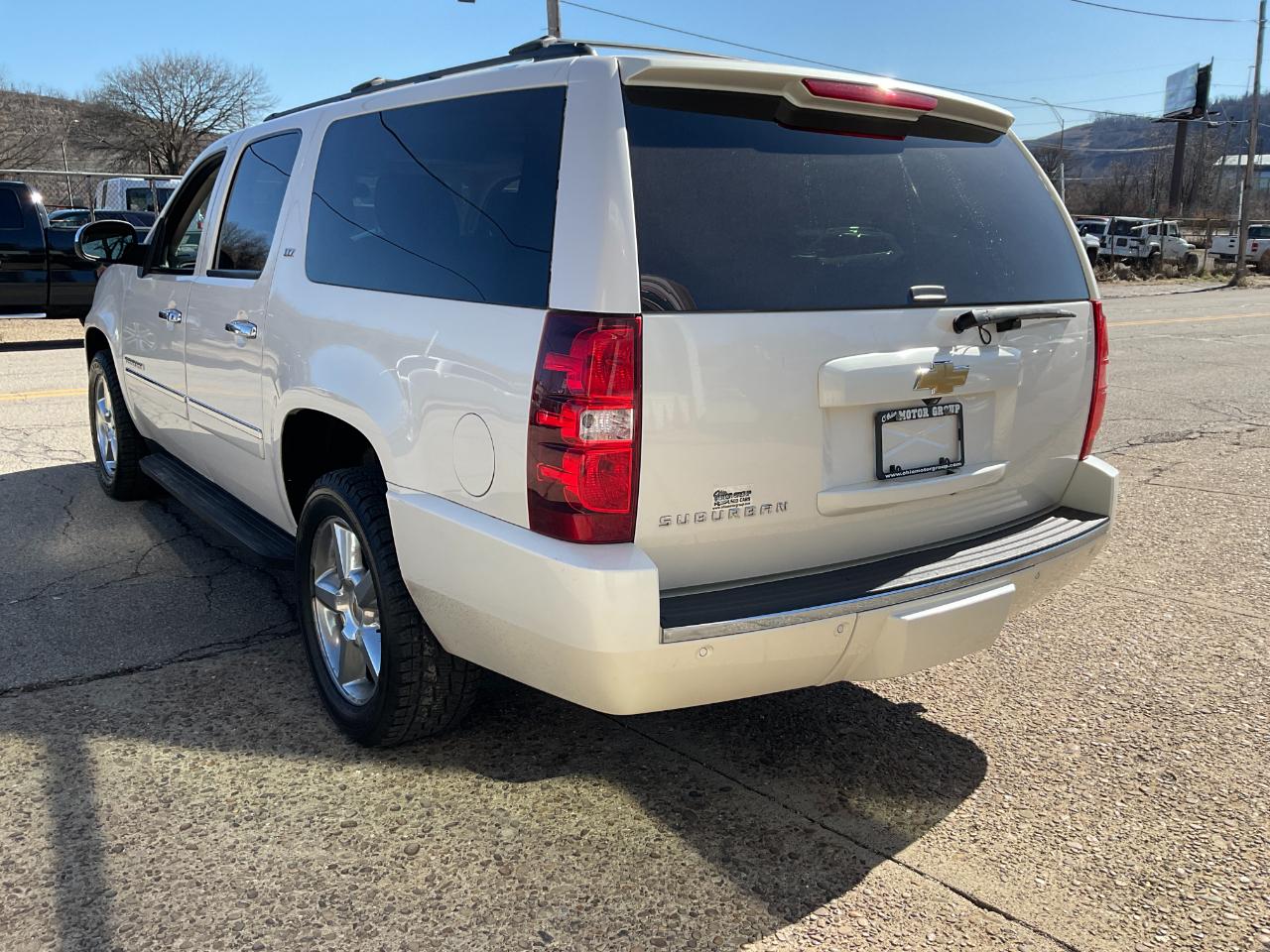 Chevrolet Suburban LTZ 1500 4WD 2013