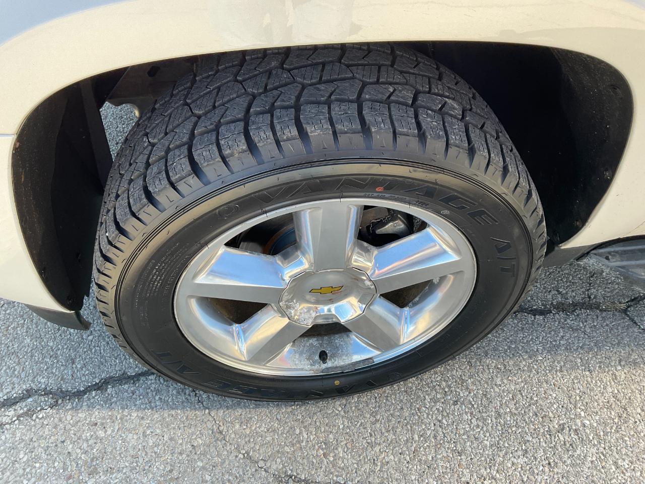 Chevrolet Suburban LTZ 1500 4WD 2013