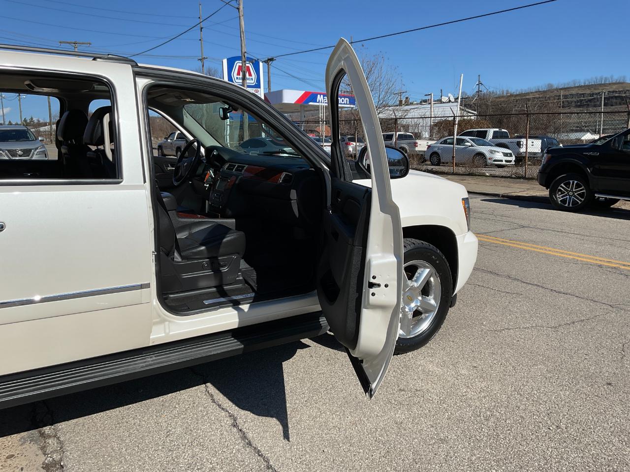 Chevrolet Suburban LTZ 1500 4WD 2013