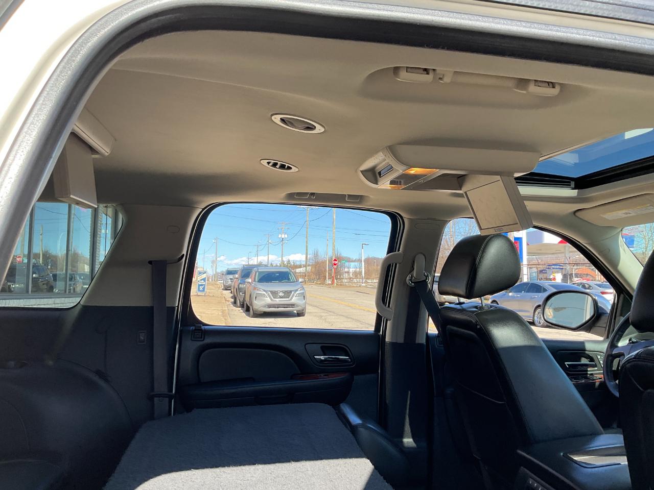 Chevrolet Suburban LTZ 1500 4WD 2013