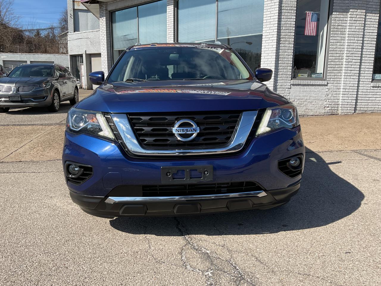 Nissan Pathfinder SV 4WD 2020