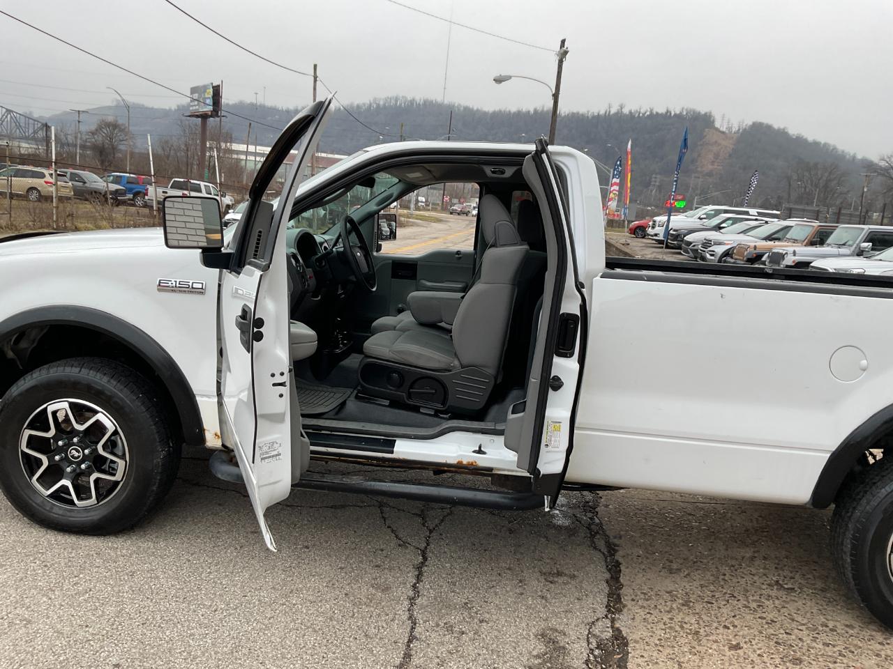 Ford F-150 XL Reg. Cab 4WD 2007