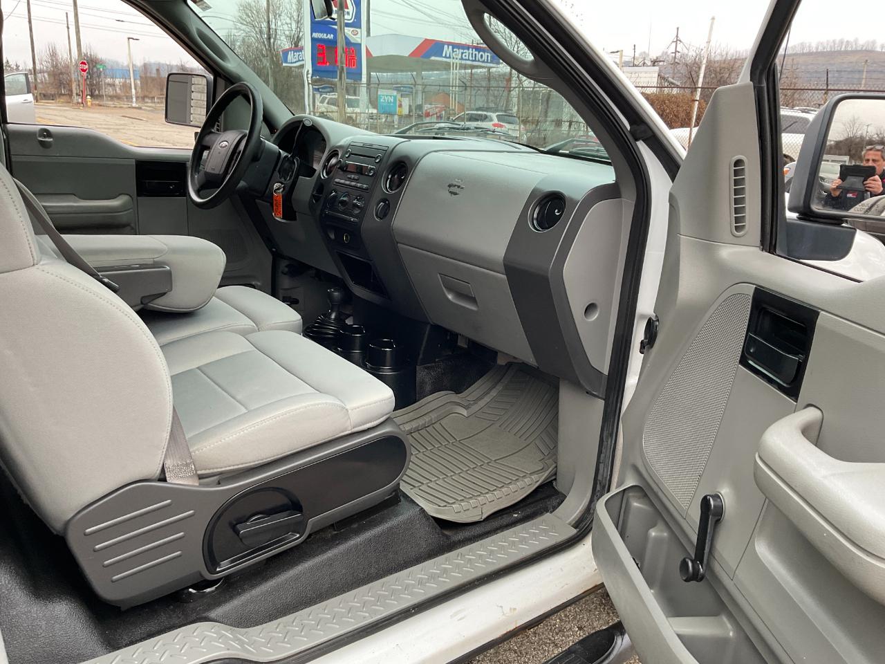 Ford F-150 XL Reg. Cab 4WD 2007