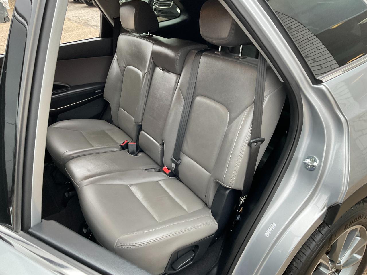 Hyundai Santa Fe SE AWD 2017