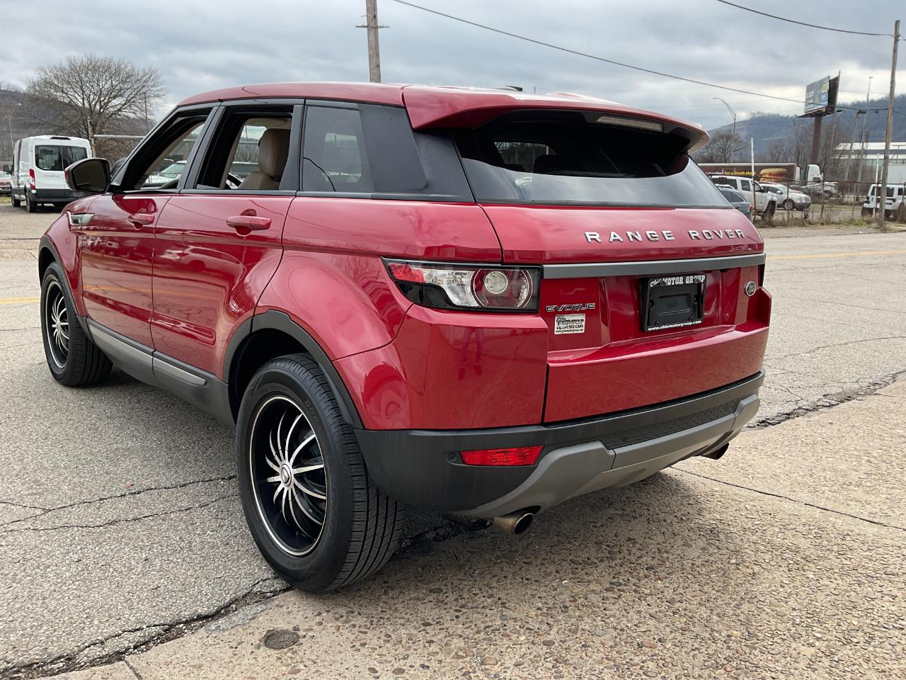 Land Rover Range Rover Evoque Pure Plus 5-Door 2015