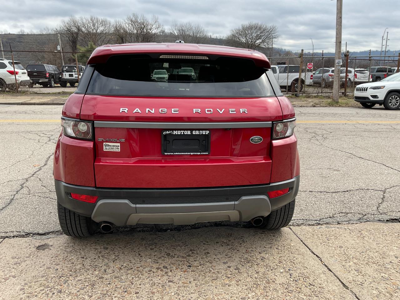 Land Rover Range Rover Evoque Pure Plus 5-Door 2015