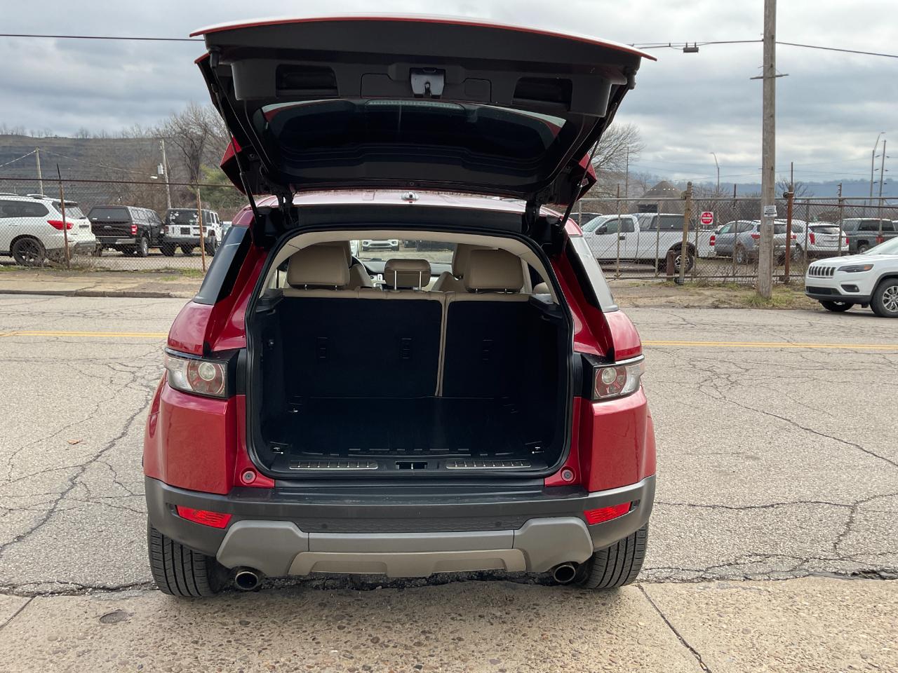 Land Rover Range Rover Evoque Pure Plus 5-Door 2015