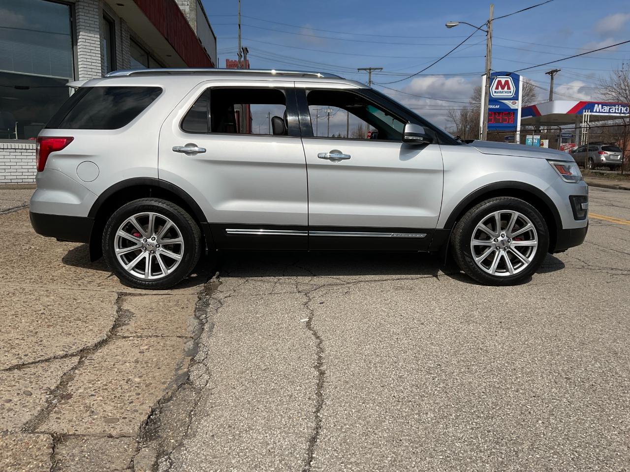 Ford Explorer Limited 4WD 2016