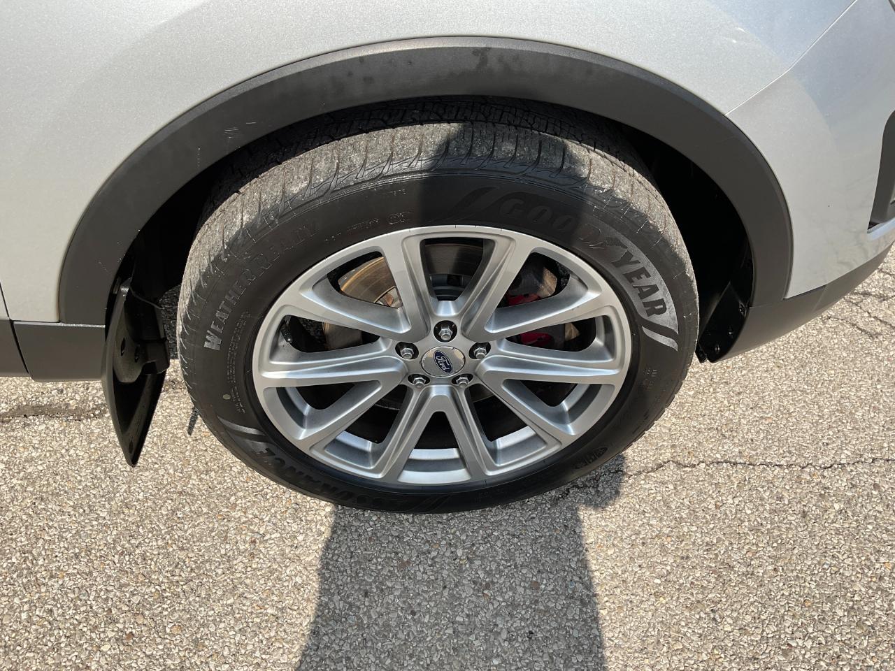 Ford Explorer Limited 4WD 2016