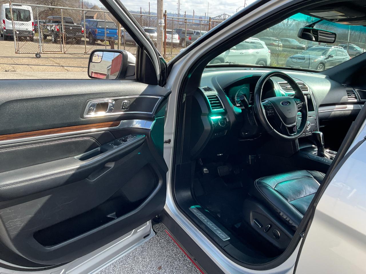 Ford Explorer Limited 4WD 2016