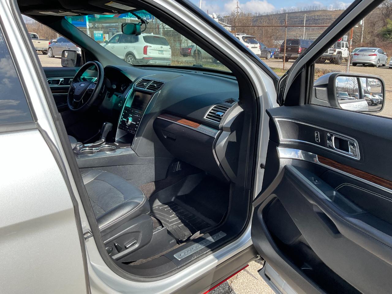 Ford Explorer Limited 4WD 2016