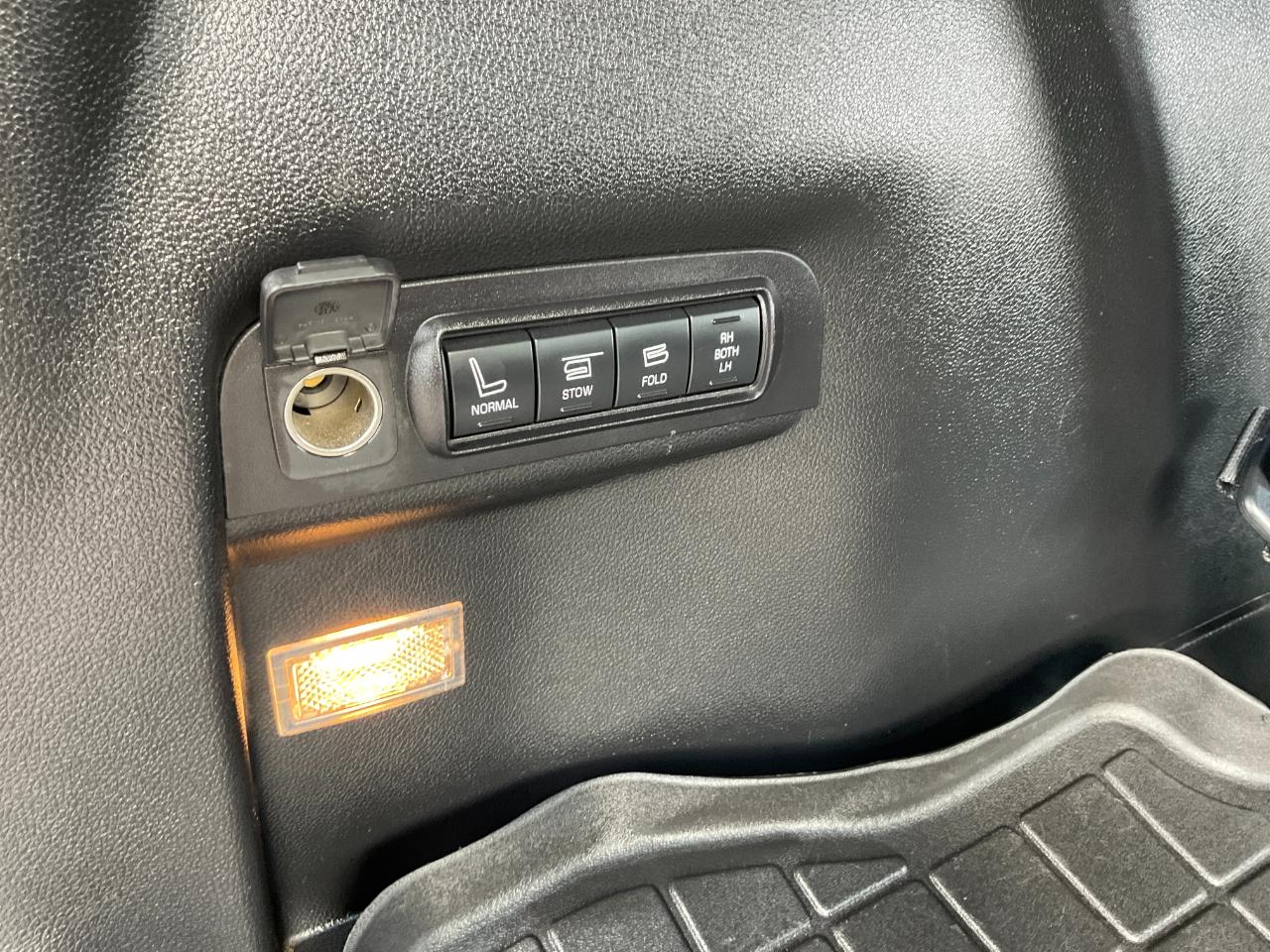 Ford Explorer Limited 4WD 2016