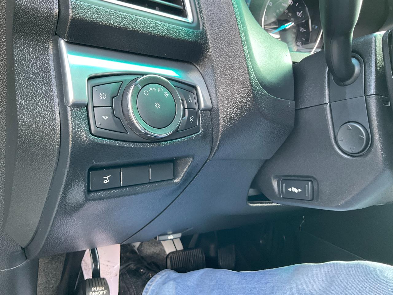 Ford Explorer Limited 4WD 2016