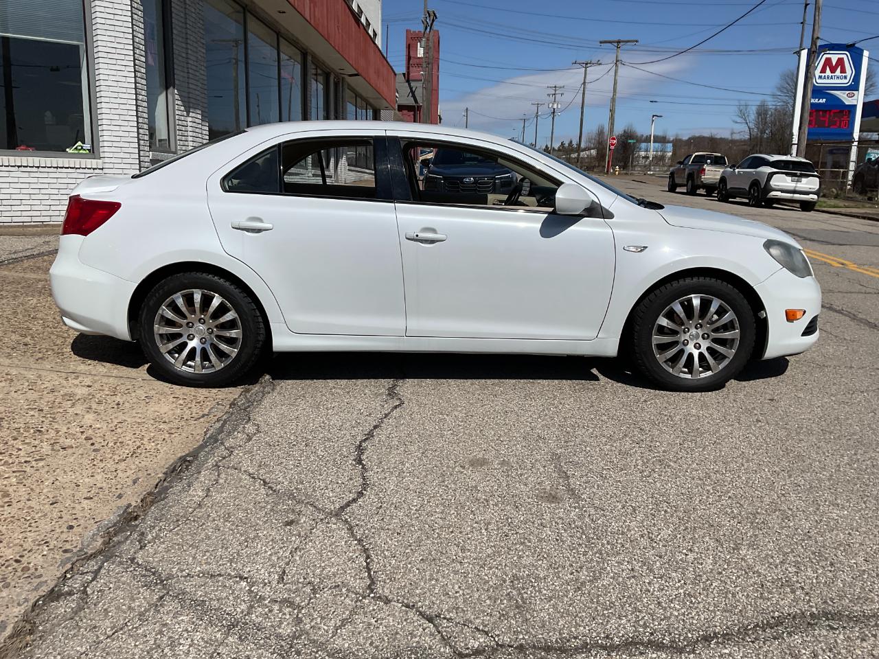Suzuki Kizashi S 2013