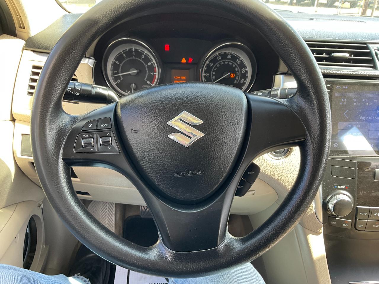 Suzuki Kizashi S 2013