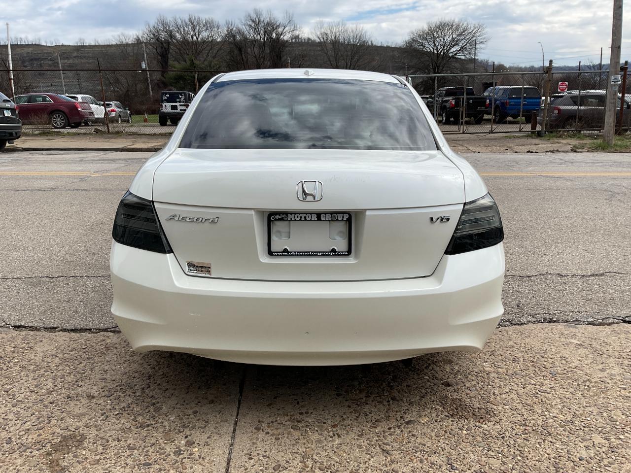 Honda Accord EX-L V-6 Sedan AT 2009