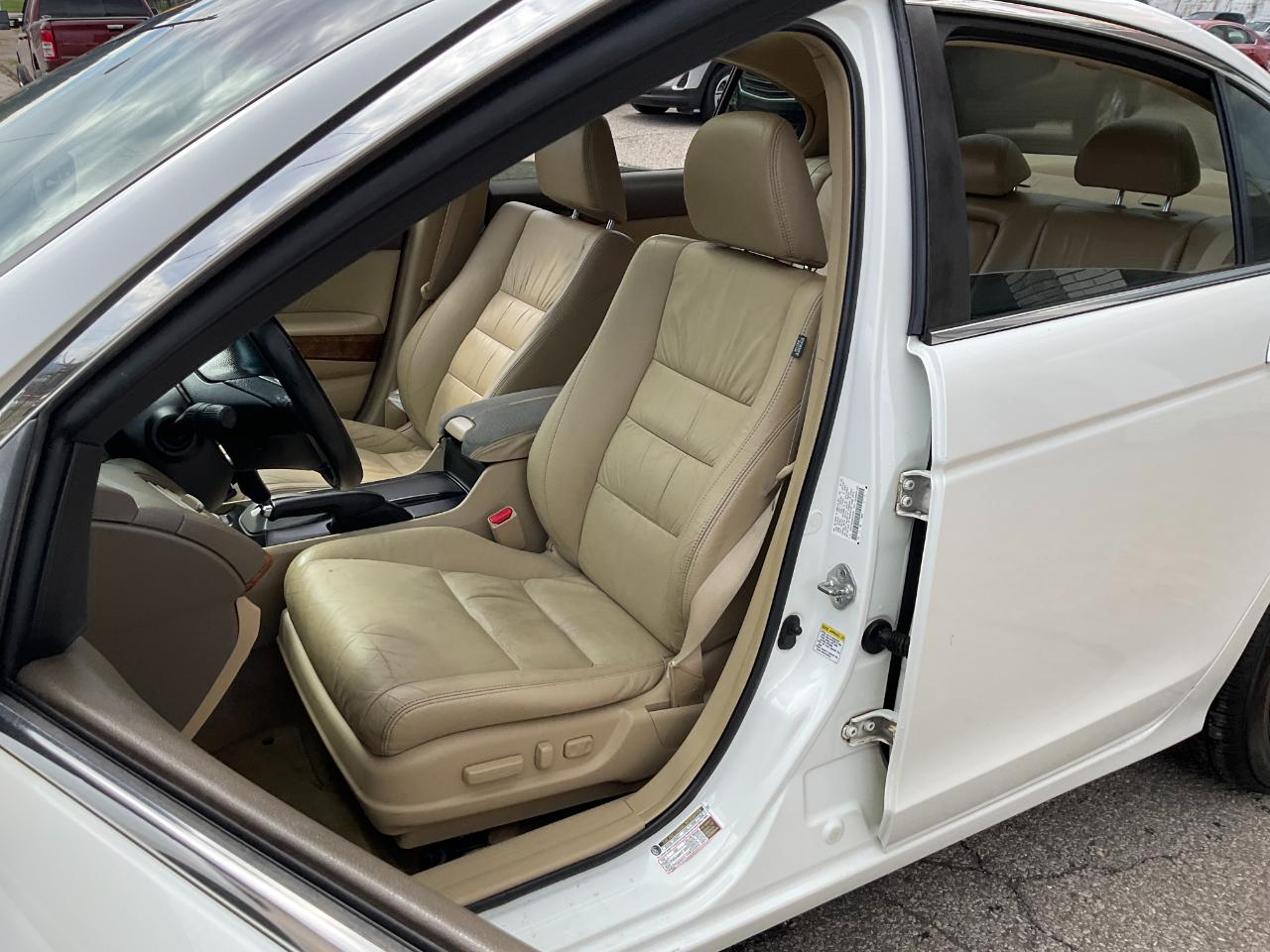 Honda Accord EX-L V-6 Sedan AT 2009