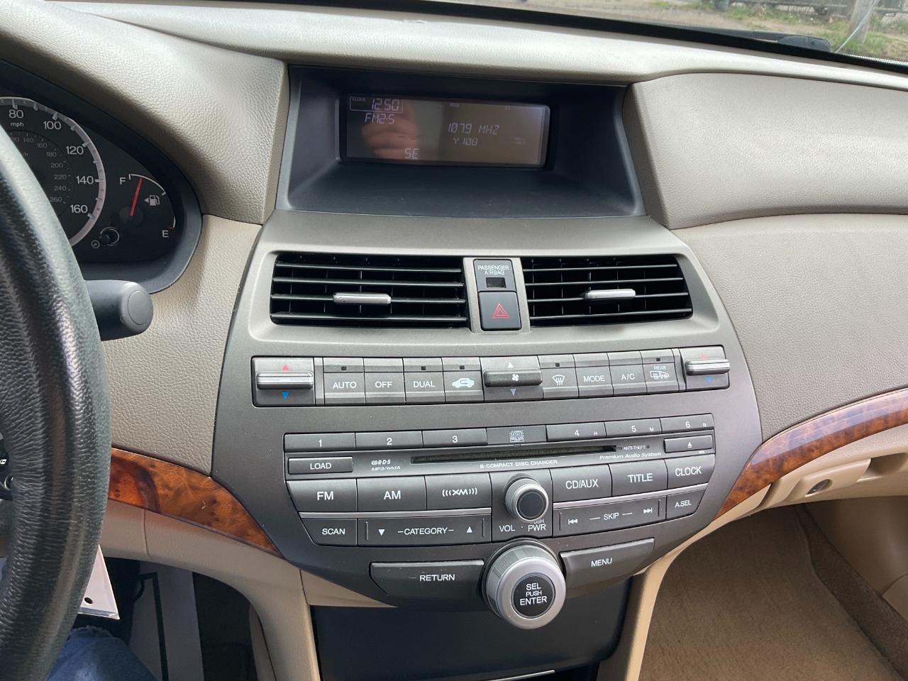 Honda Accord EX-L V-6 Sedan AT 2009