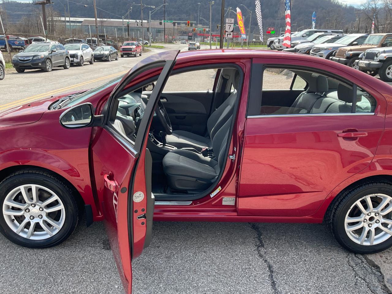 Chevrolet Sonic LT Auto Sedan 2013