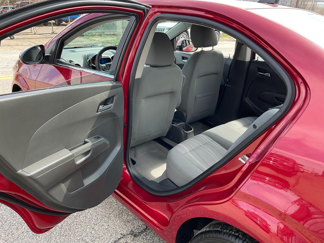 Chevrolet Sonic LT Auto Sedan 2013