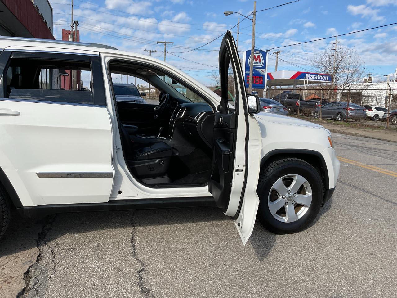 Jeep Grand Cherokee Laredo 4WD 2012