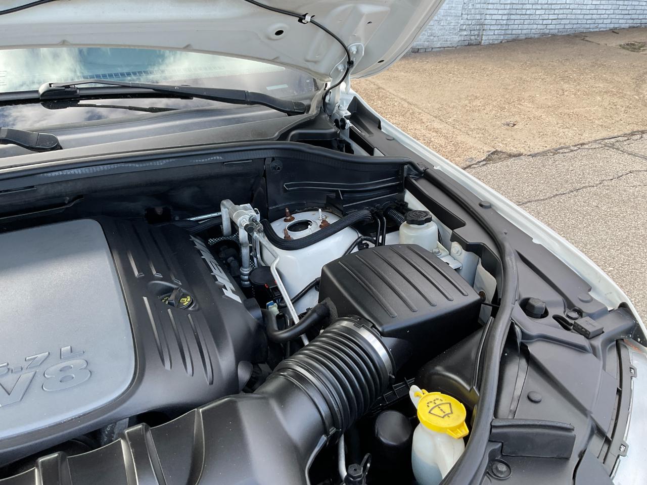 Jeep Grand Cherokee Laredo 4WD 2012