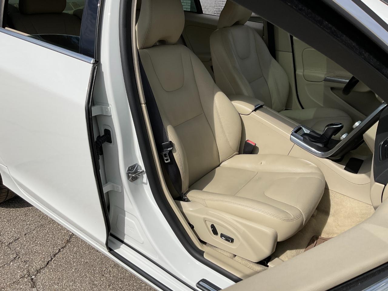 Volvo S60 2.5 Premier 4WD 2015