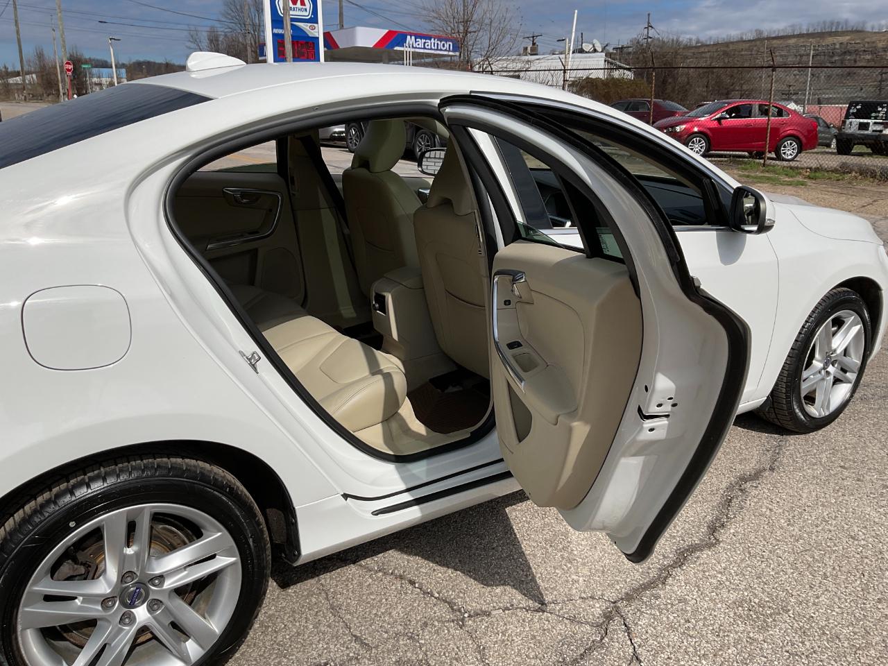 Volvo S60 2.5 Premier 4WD 2015