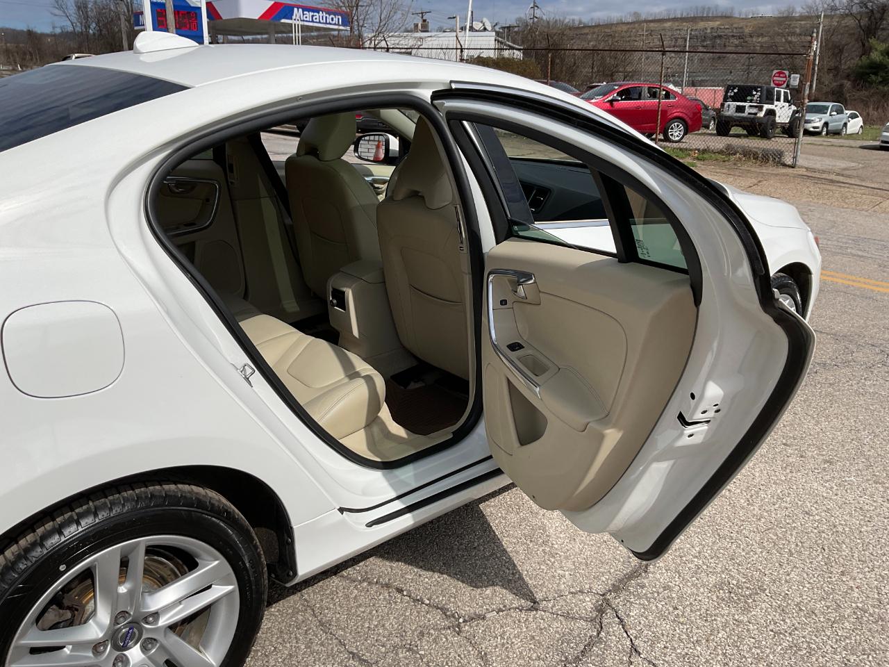 Volvo S60 2.5 Premier 4WD 2015