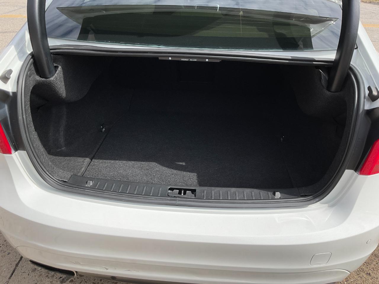 Volvo S60 2.5 Premier 4WD 2015