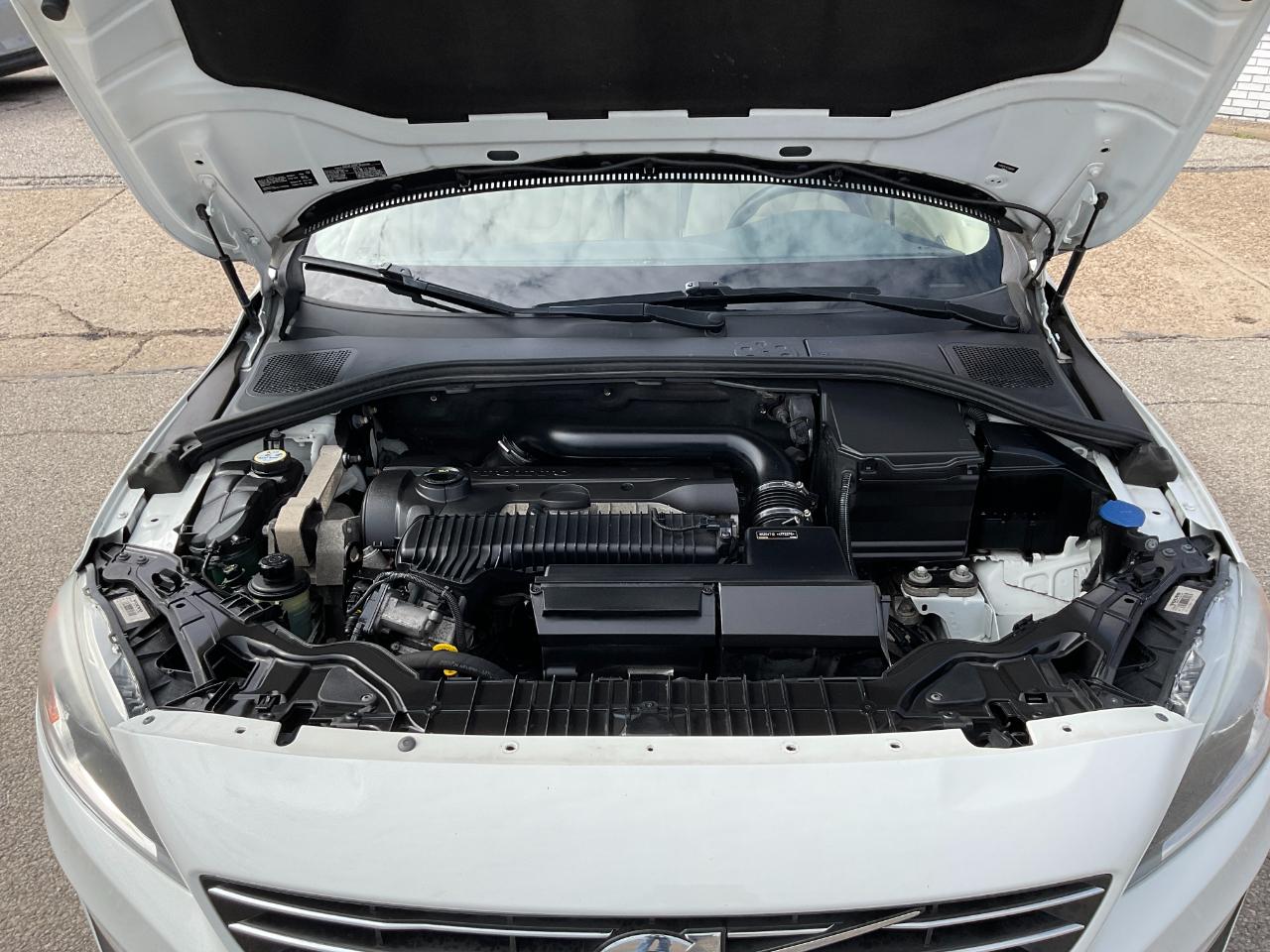 Volvo S60 2.5 Premier 4WD 2015