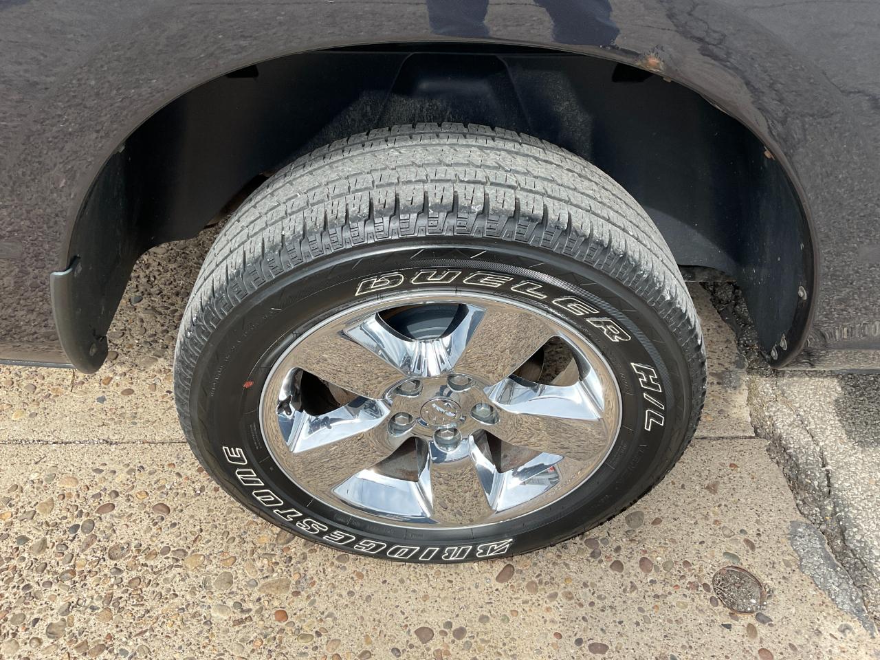 RAM 1500 SLT Crew Cab SWB 4WD 2014