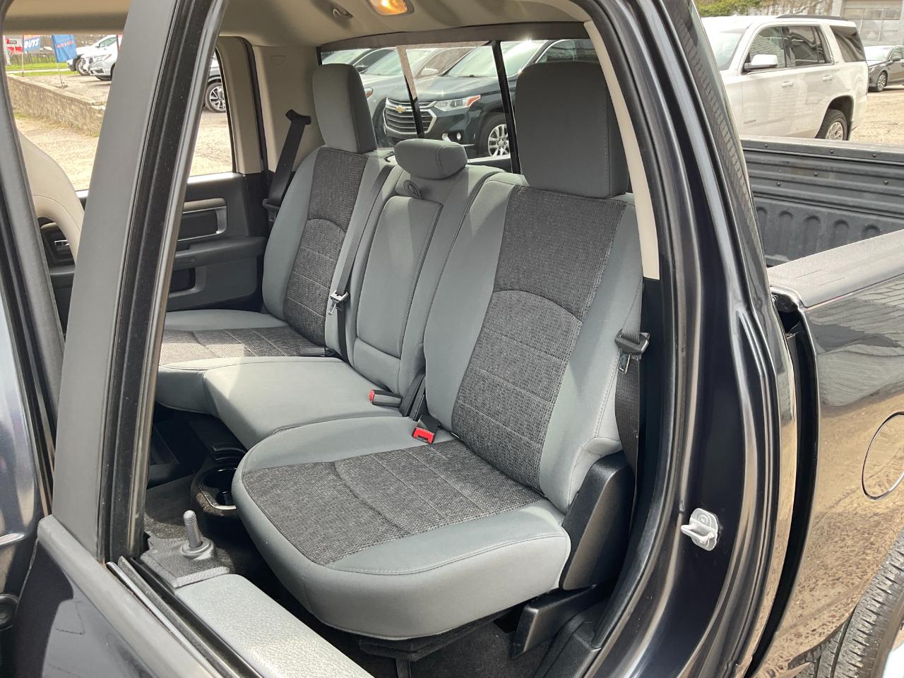 RAM 1500 SLT Crew Cab SWB 4WD 2014