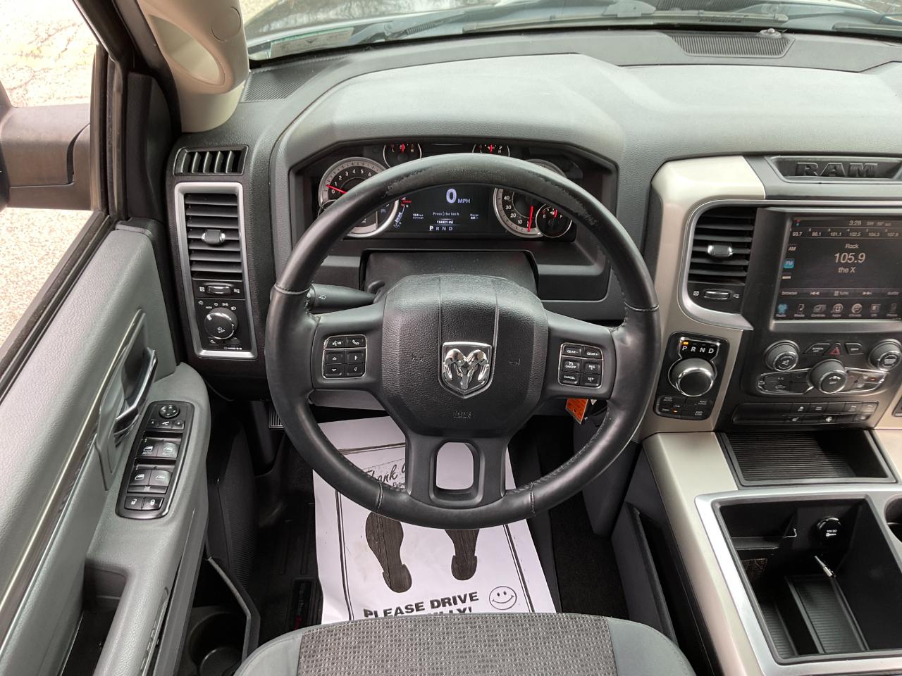 RAM 1500 SLT Crew Cab SWB 4WD 2014