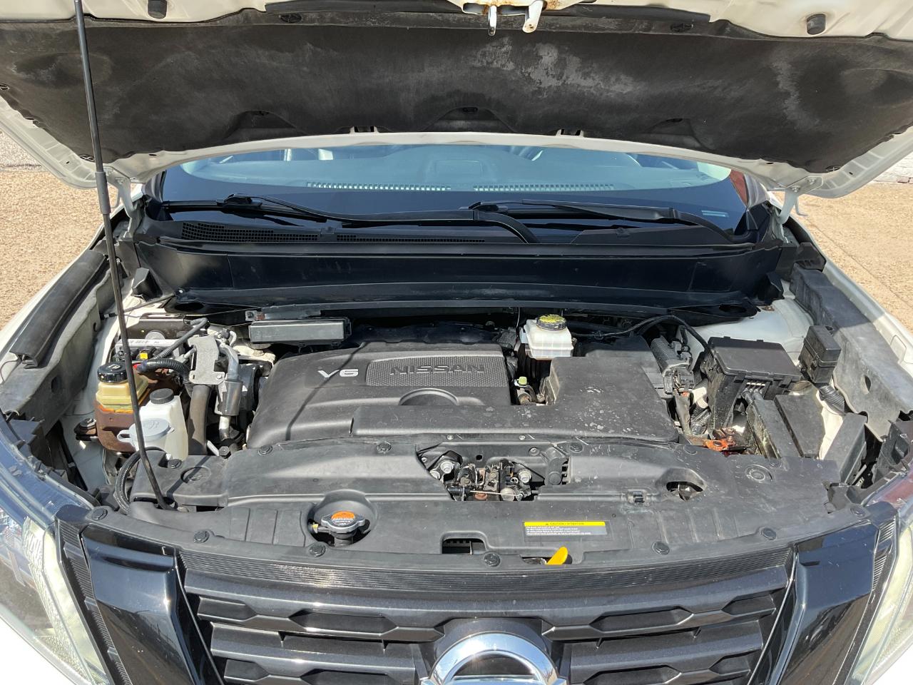 Nissan Pathfinder SL 4WD 2018