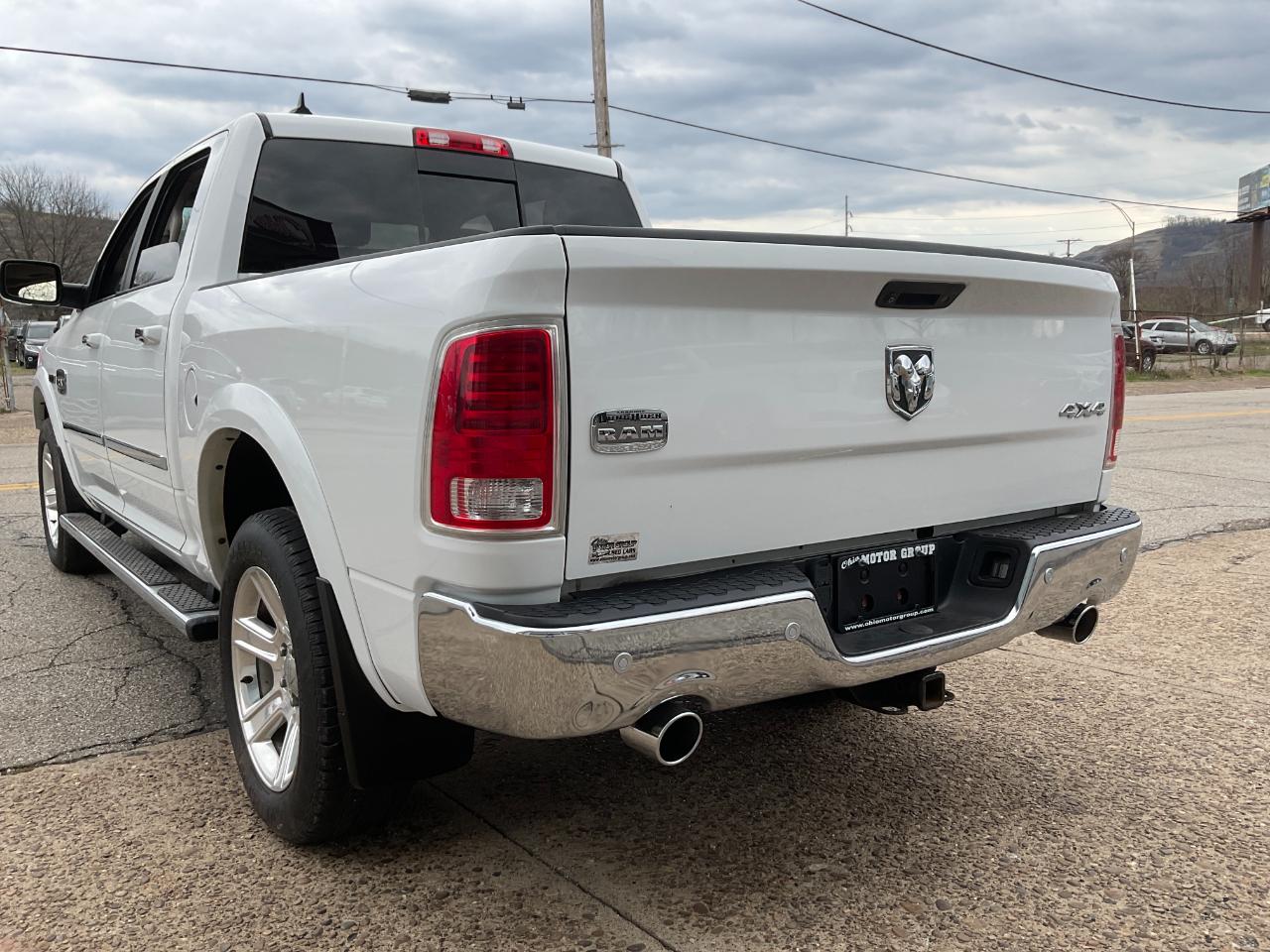 RAM 1500 Longhorn Crew Cab SWB 4WD 2015