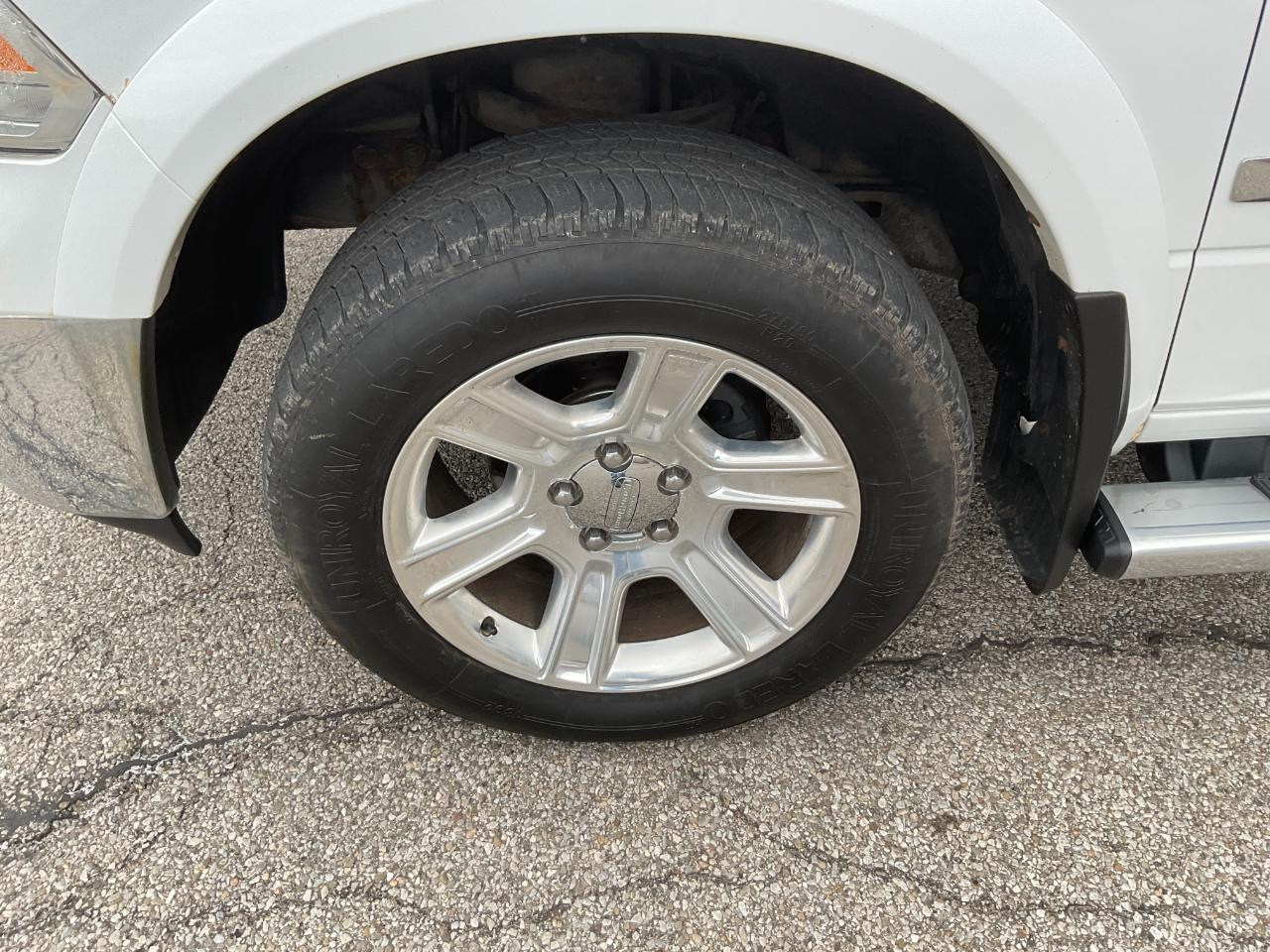 RAM 1500 Longhorn Crew Cab SWB 4WD 2015