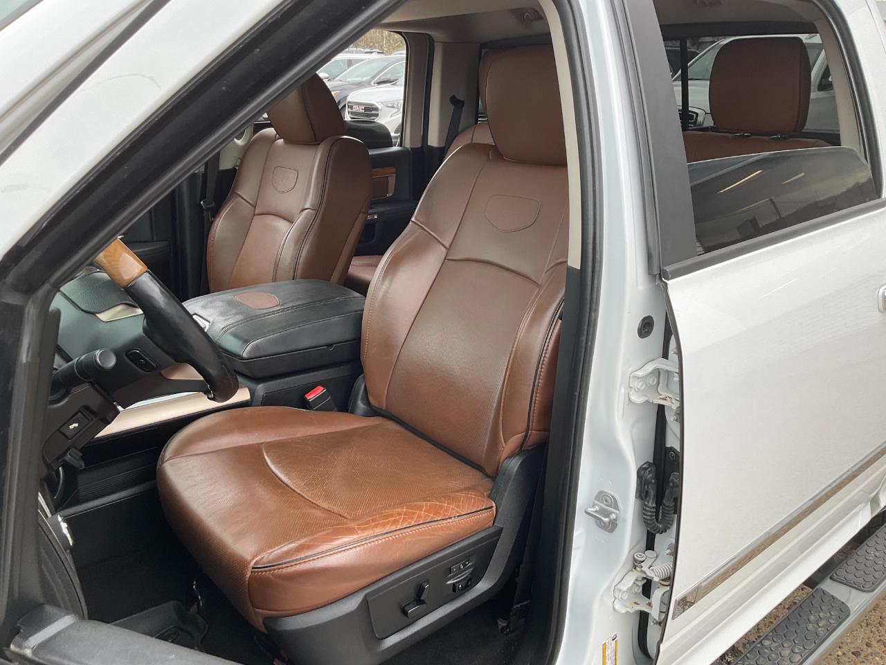 RAM 1500 Longhorn Crew Cab SWB 4WD 2015