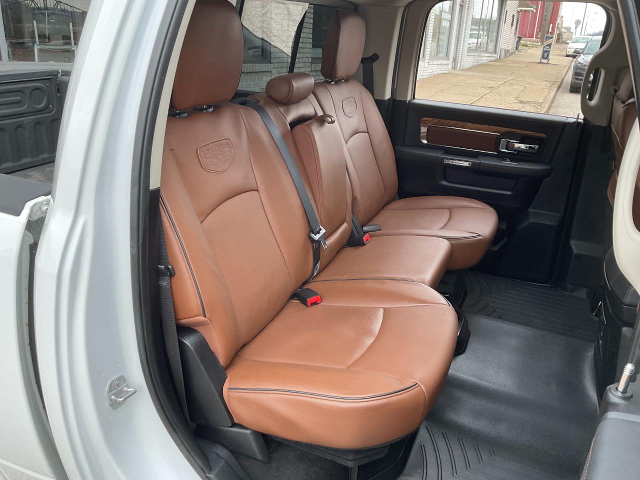 RAM 1500 Longhorn Crew Cab SWB 4WD 2015