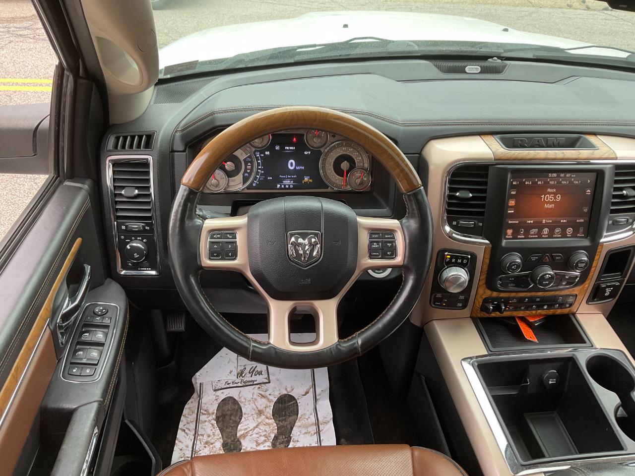 RAM 1500 Longhorn Crew Cab SWB 4WD 2015