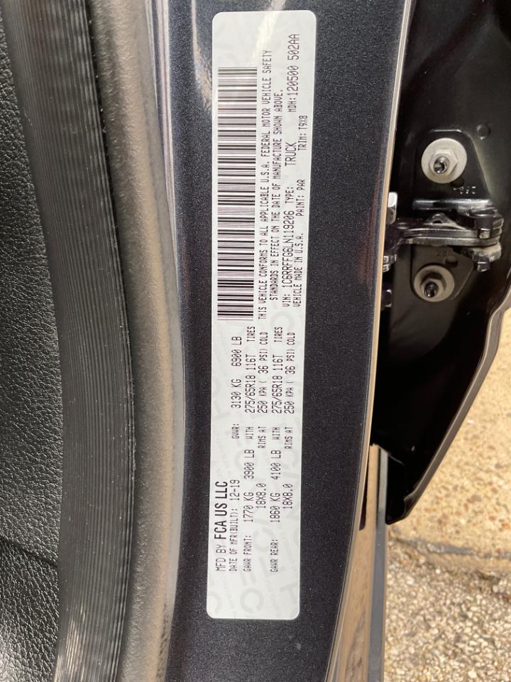 RAM 1500 Big Horn Crew Cab SWB 4WD 2020