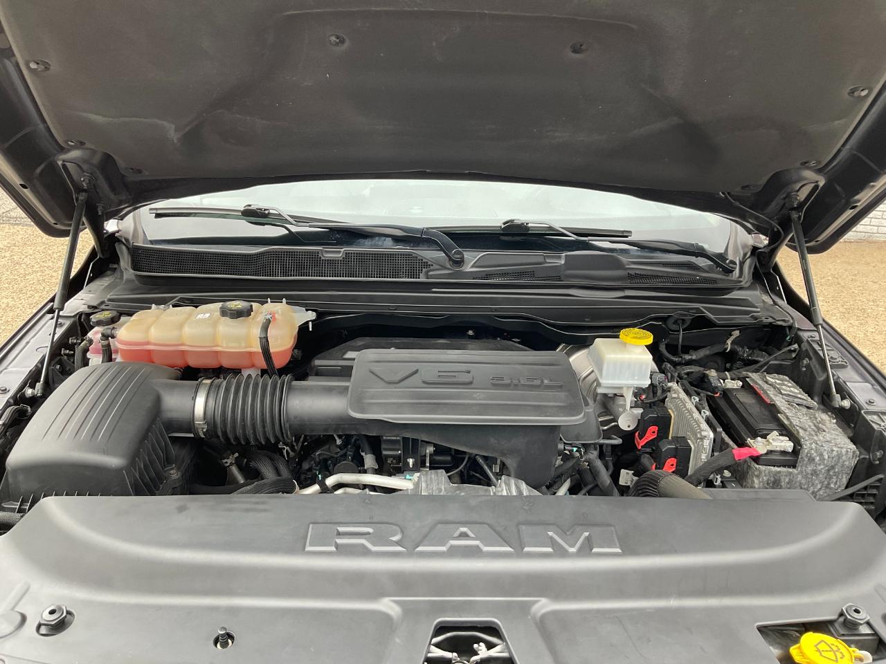 RAM 1500 Big Horn Crew Cab SWB 4WD 2020