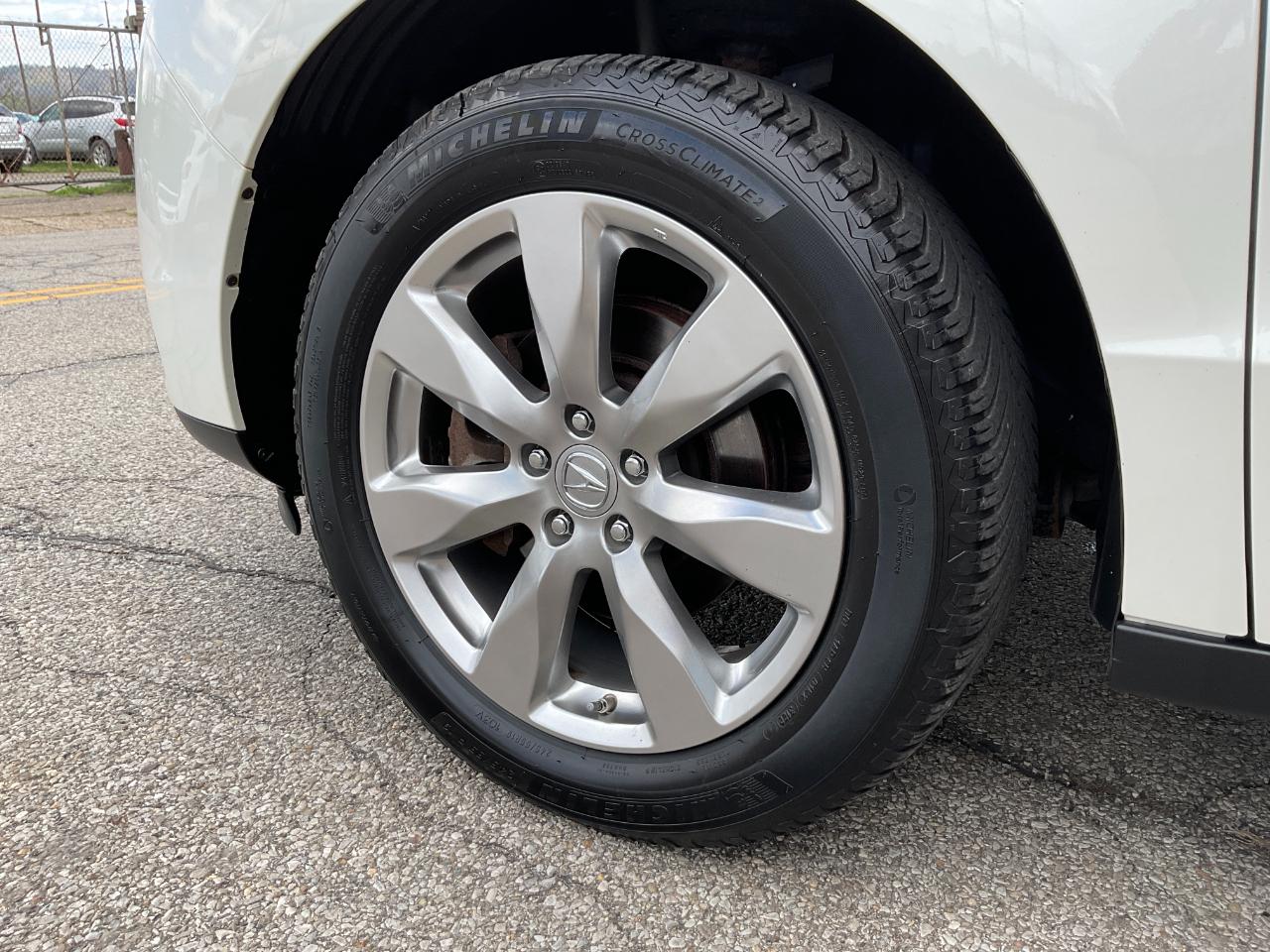 Acura MDX 9-Spd AT SH-AWD w/Advance and Entertainment 2016