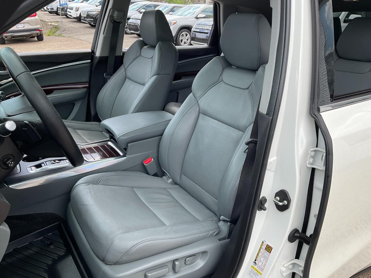 Acura MDX 9-Spd AT SH-AWD w/Advance and Entertainment 2016