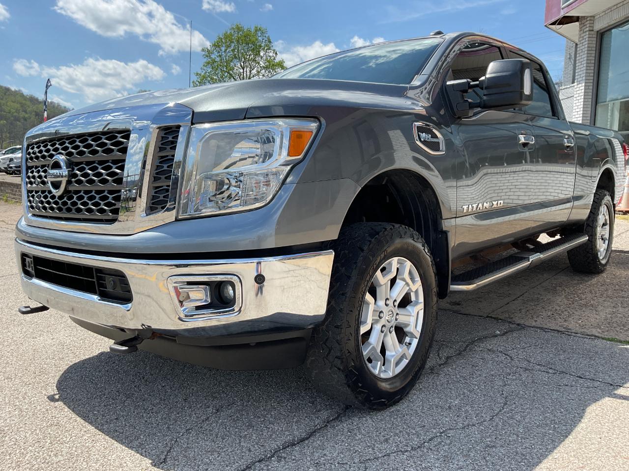 Nissan Titan XD SV 4WD 2016