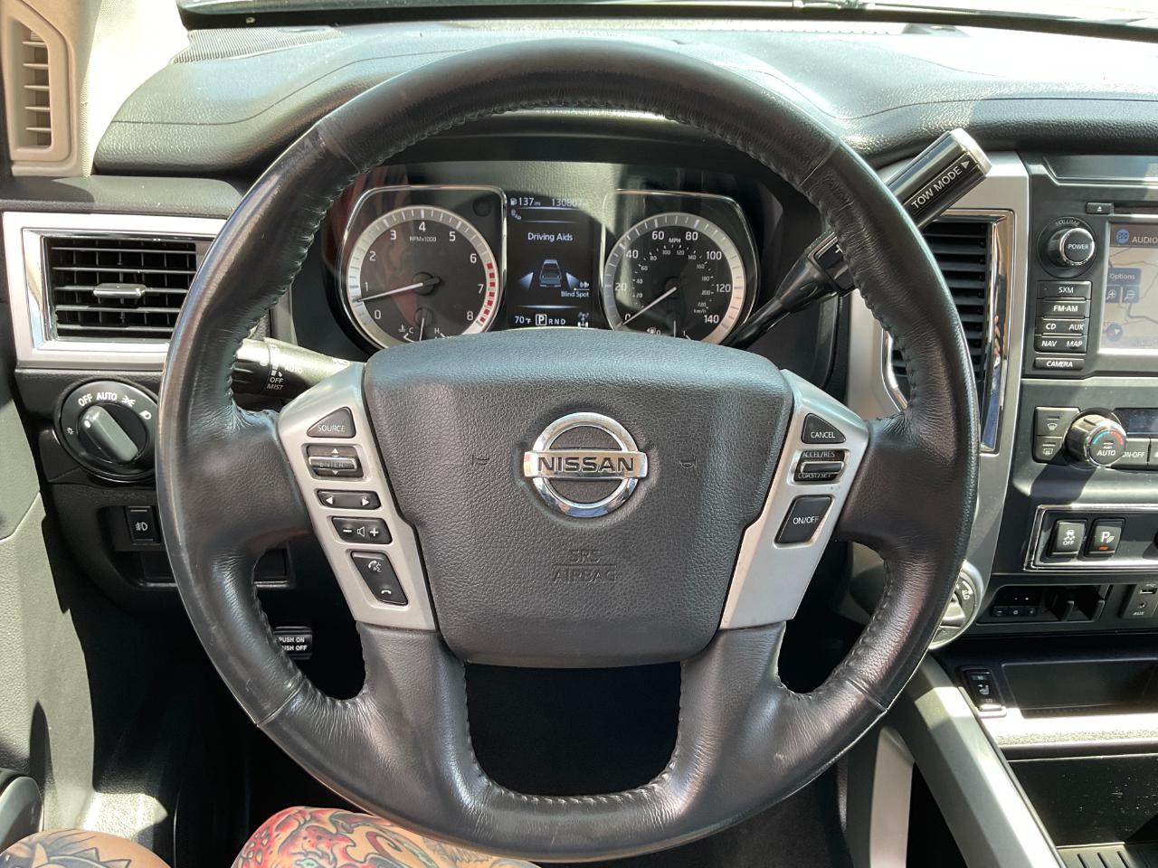 Nissan Titan XD SV 4WD 2016