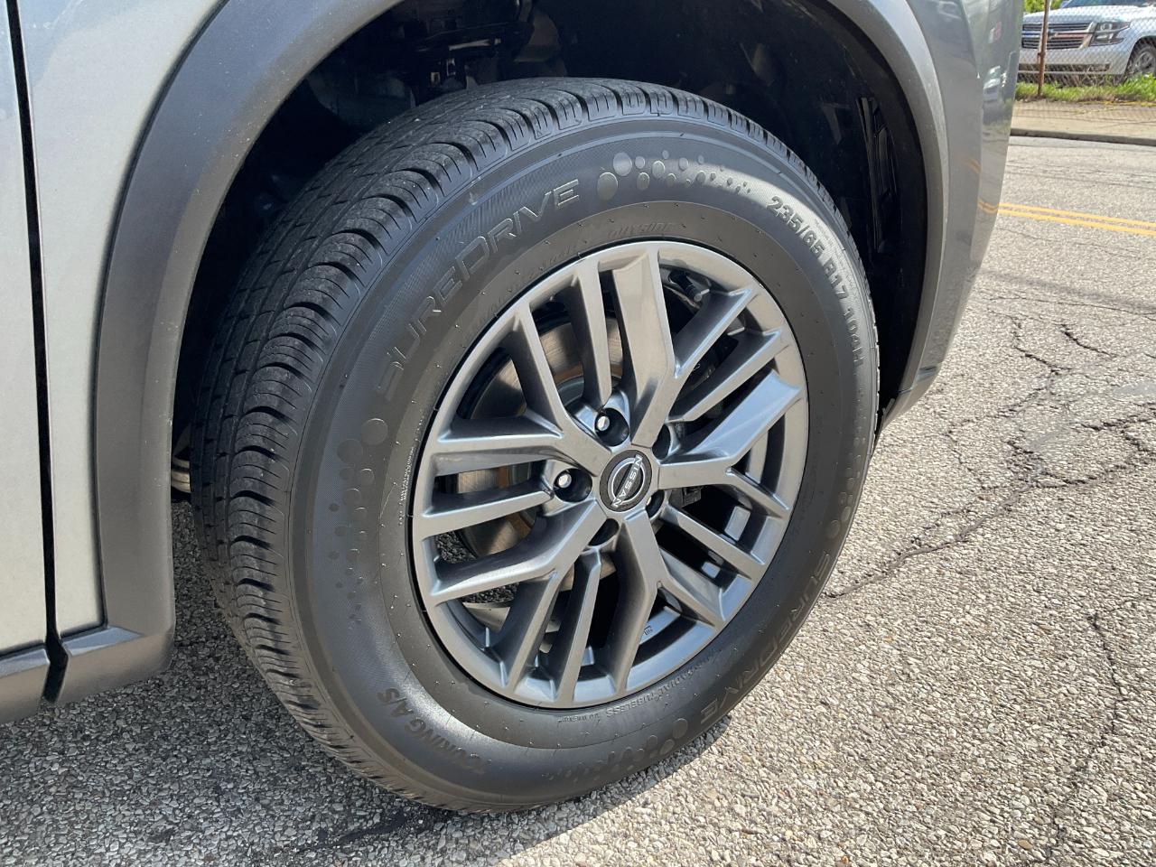 Nissan Rogue S AWD 2023