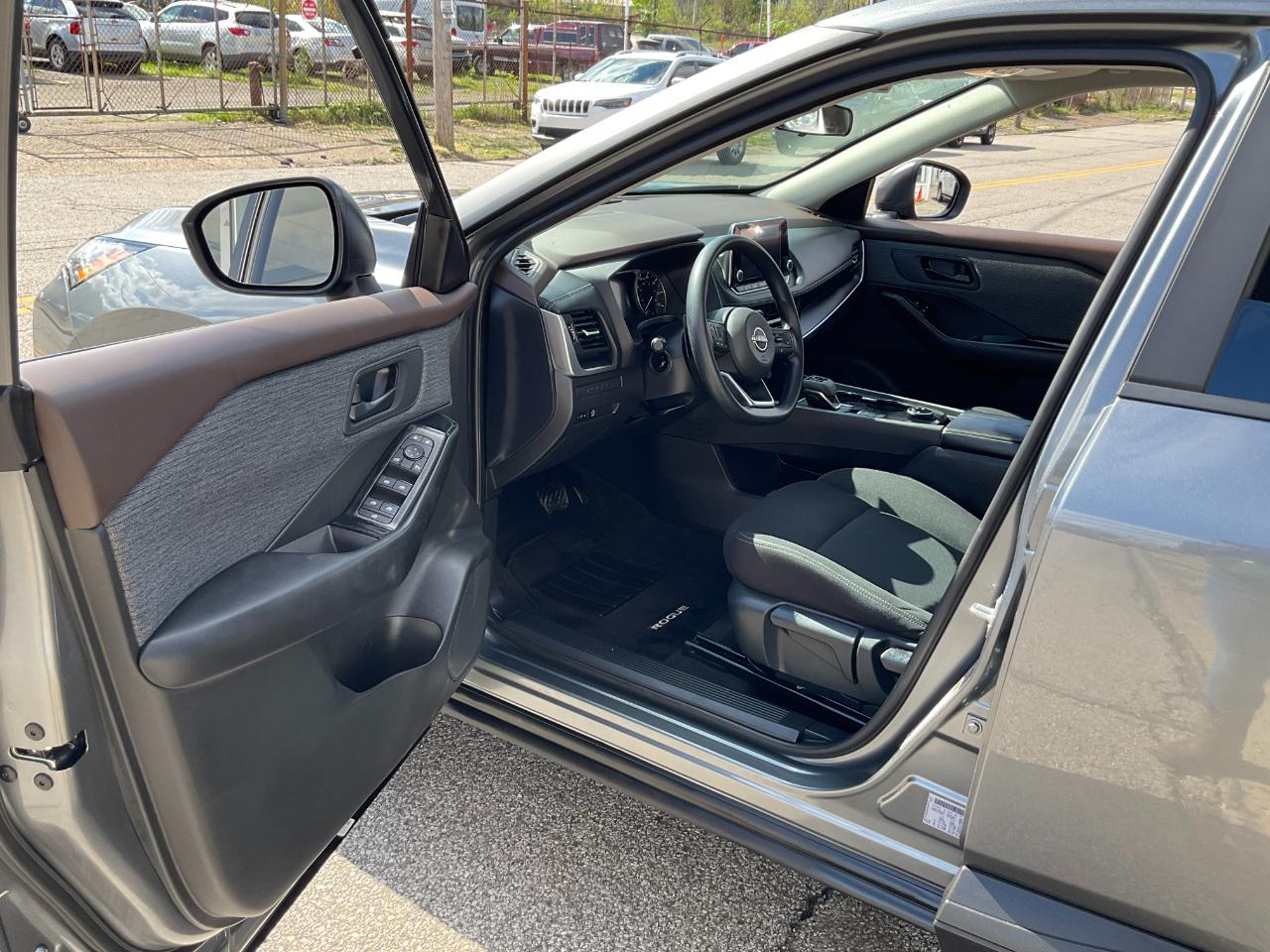 Nissan Rogue S AWD 2023