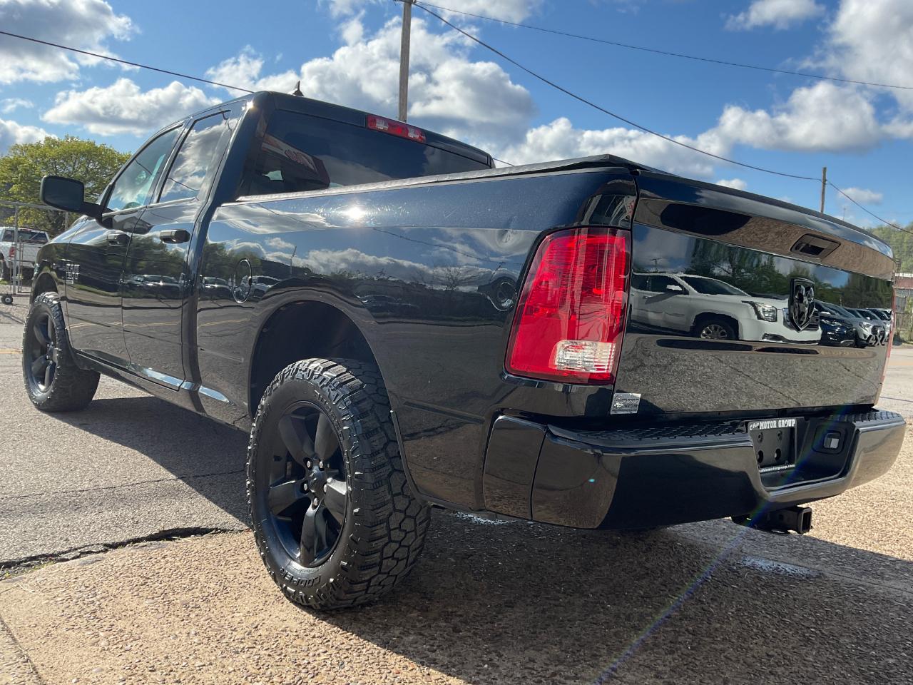 RAM 1500 Classic Tradesman Quad Cab 4WD 2019