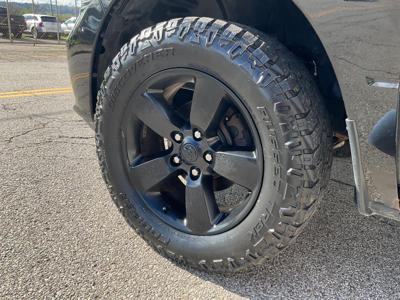 RAM 1500 Classic Tradesman Quad Cab 4WD 2019